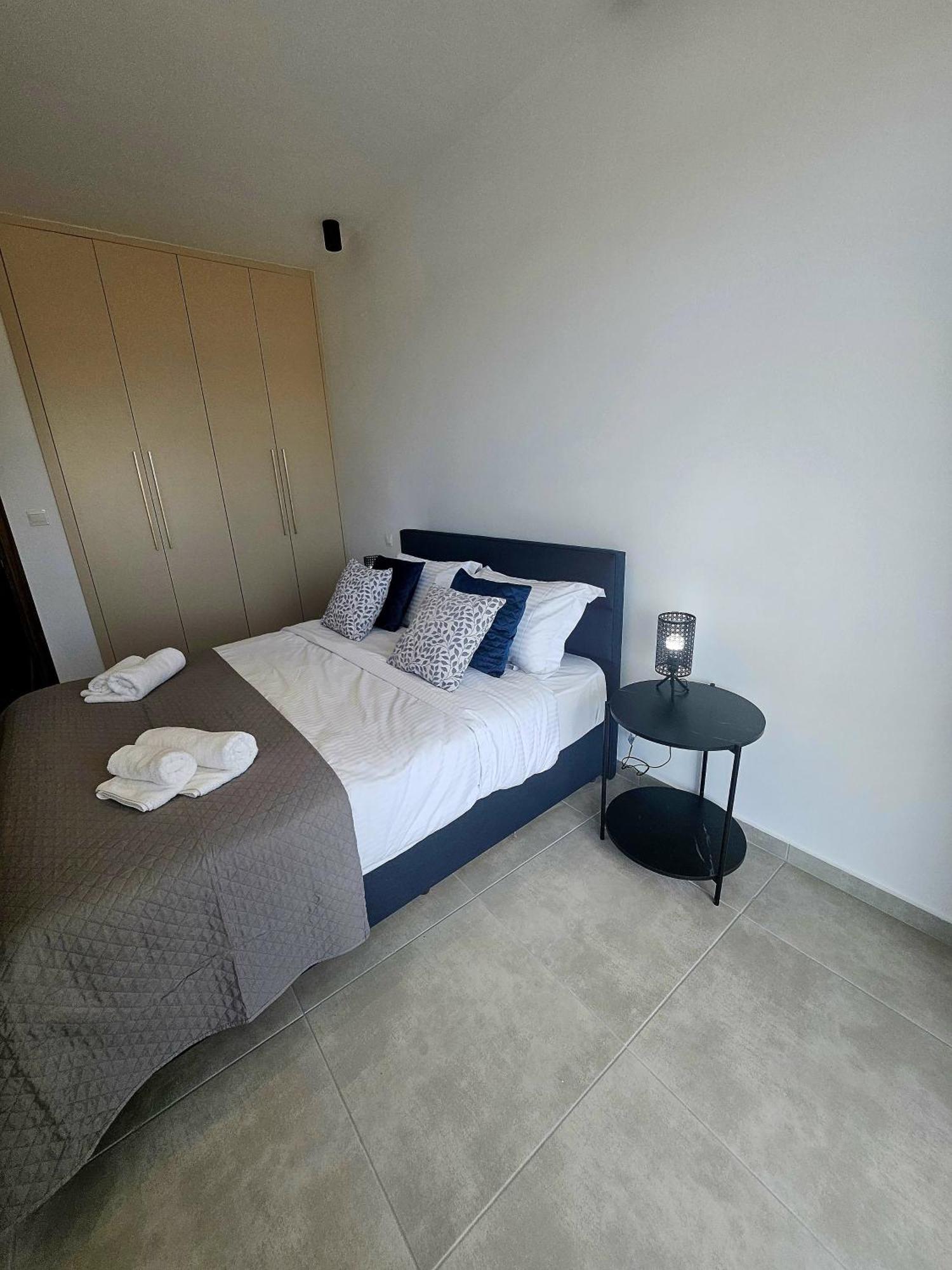 One Bedroom Apartment, Universal Residences Apartment